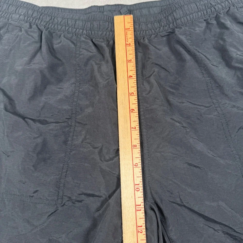 The North Face Shorts Mens Large Black Nylon Elastic Waist Athletic Hiking